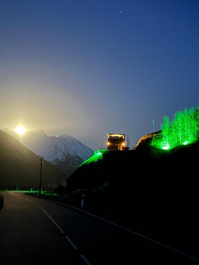 Gzaze Apartment Kazbegi Exterior photo